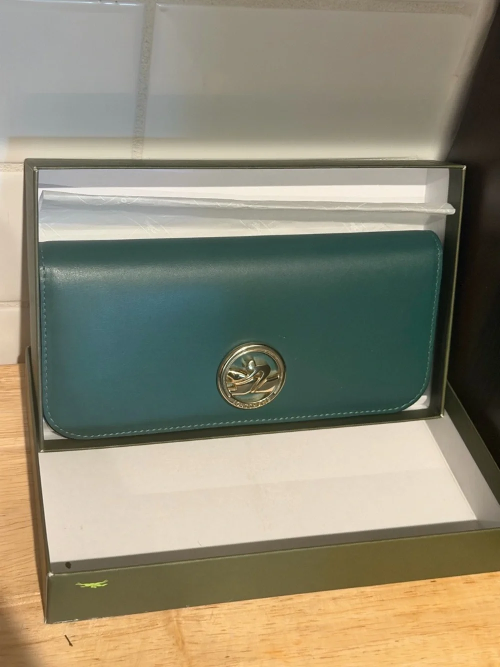 Longchamp Long Continental Box-Trot Purse‎